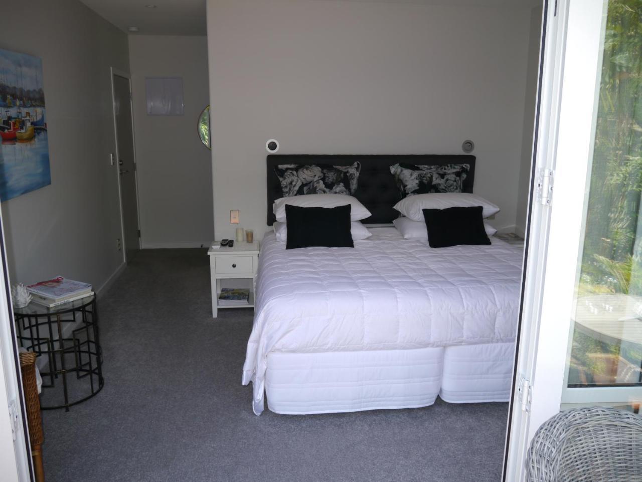 Kereru Cottage Russell - James Cook Apartment Dış mekan fotoğraf