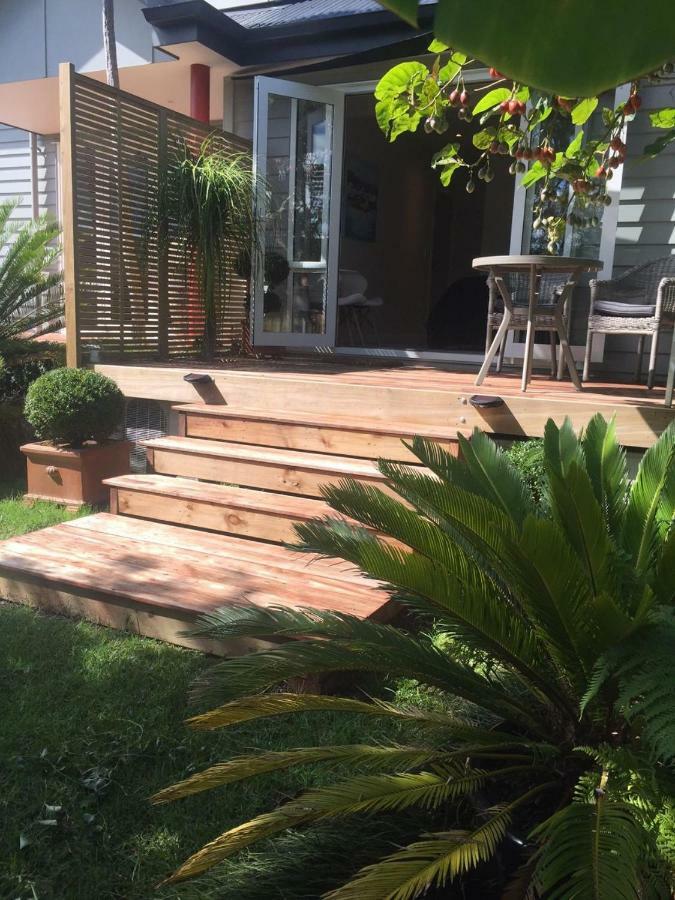 Kereru Cottage Russell - James Cook Apartment Dış mekan fotoğraf